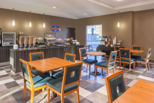 Hotel BAYMONT GRAND FORKS (Grand Forks)